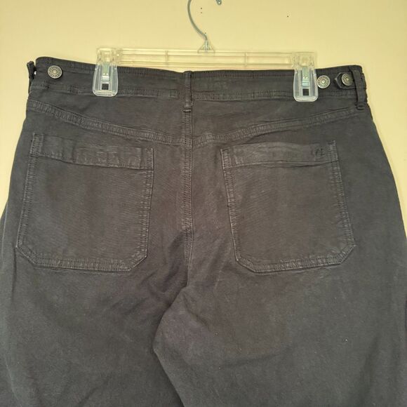 AMERICAN EAGLE women's size 14 Stovepipe stretch high waisted wide leg jeans - Picture 3 of 12